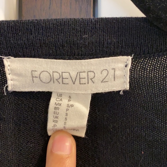 Forever 21 Black Cardigan - Picture 3 of 3